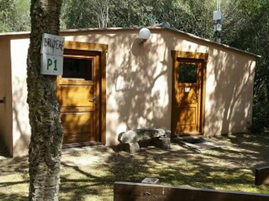 Chambre 2 personnes - Chambre Bruyère avec climatisation et TV 0