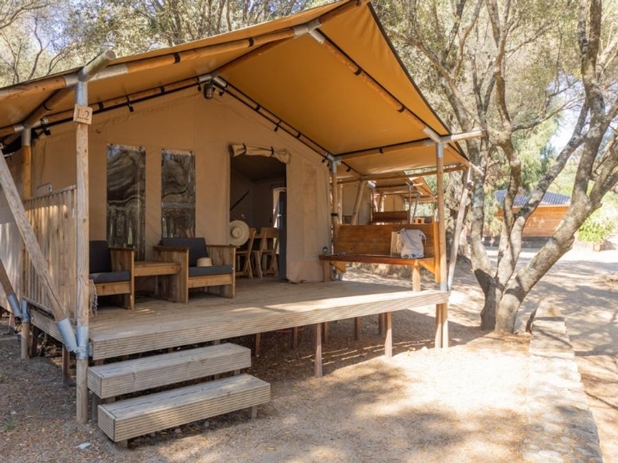 Tente en toile et en bois 5 personnes - Tente Lodge sans salle de bain 0