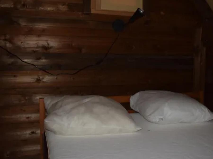 Tente en toile et en bois 6 personnes - LA TENTE DU TRAPPEUR HABITAT 4