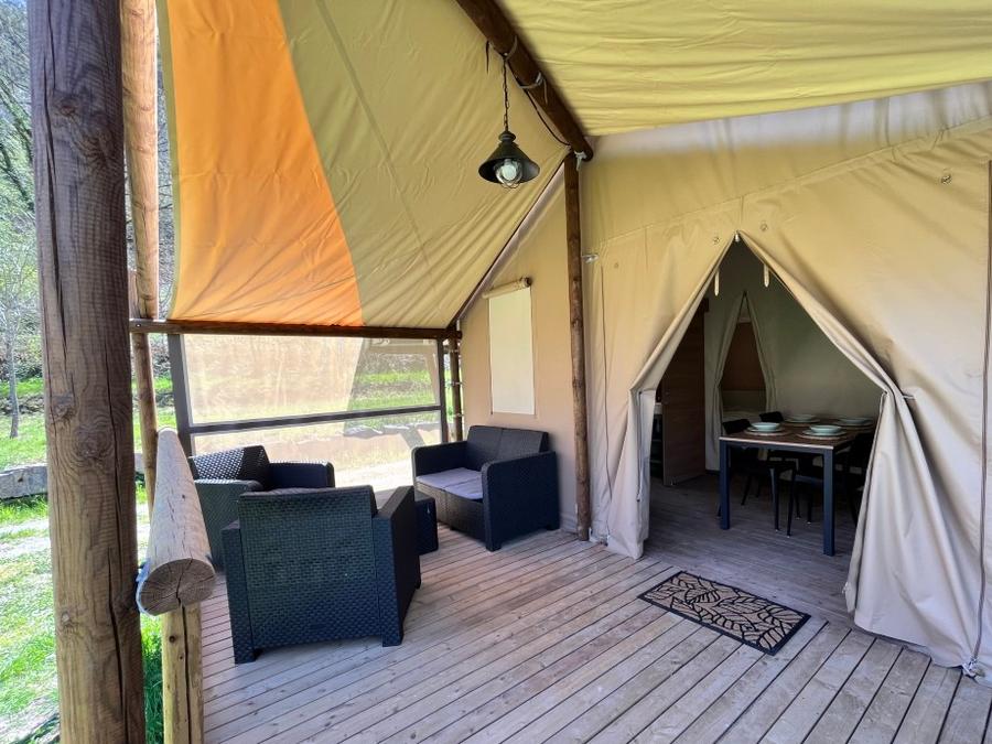 Tente en toile et en bois 5 personnes - SAFARI LODGE 28m² avec sanitaires 7