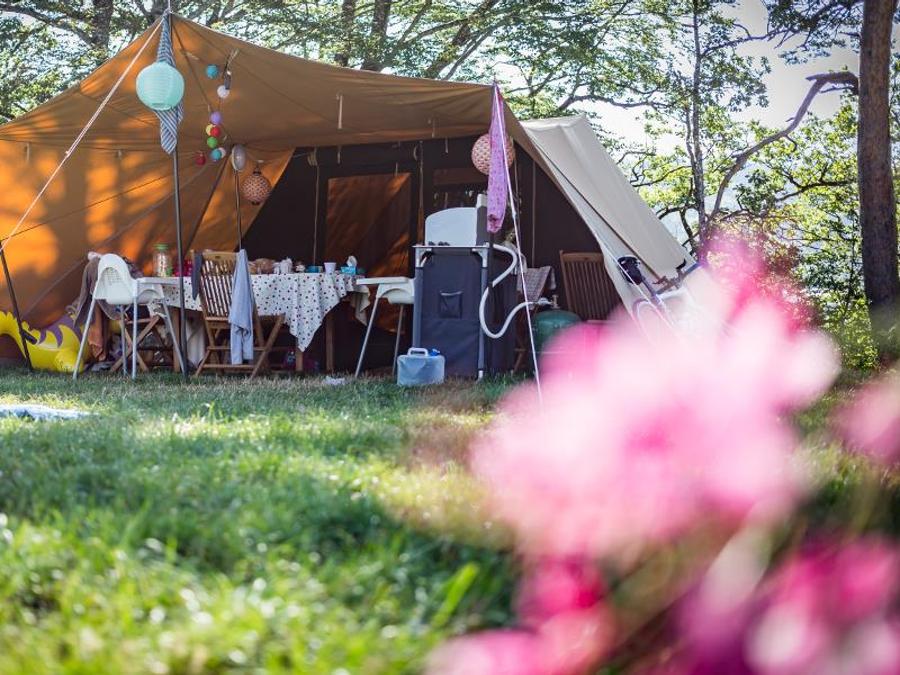 Tente 6 personnes - Grande tente De Waard - sans sanitaires 0