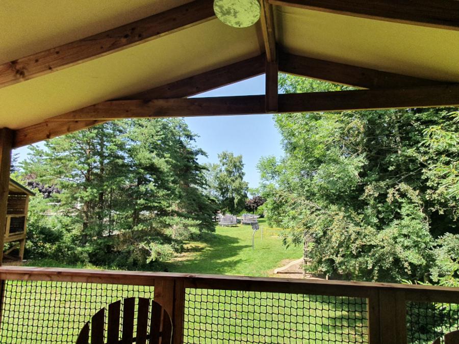 Chalet 5 personnes - Eco-Lodge VIP 35m² avec vue sur terrain de jeux, 2 Chambres, 1 Salle de bain (draps fournis) 1