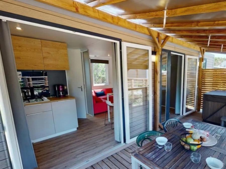 Mobilhome 4 personnes - Mobil Home Lourmarin avec Jacuzzi - 32m² - 2 chambres 0