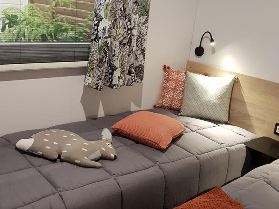 Mobilhome 4 personnes - Confort Plus Climatisé - 2 ch - 4 x 8.20m / Jasmin et Mimosa 3