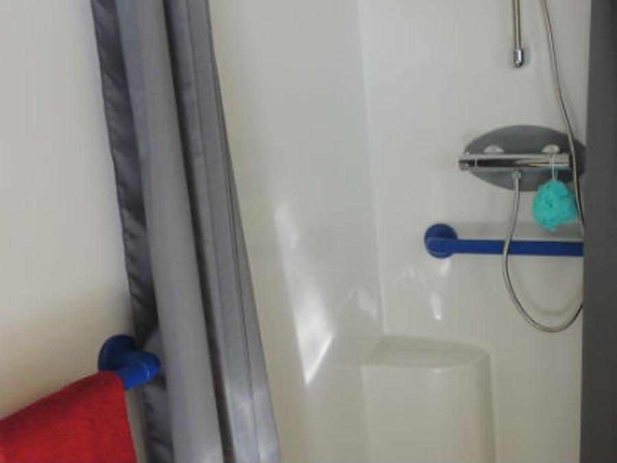 Mobilhome 4 personnes - Confort + LIFE PMR 3