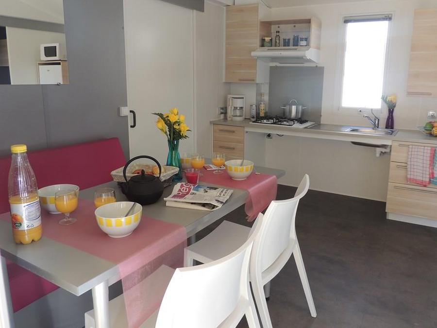 Mobilhome 4 personnes - Confort + LIFE PMR 10