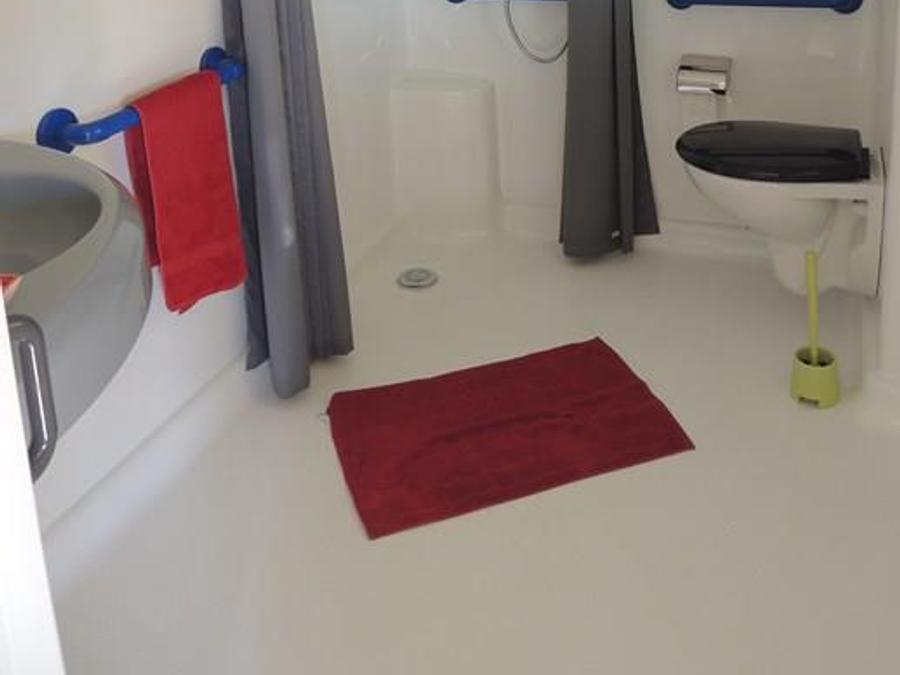 Mobilhome 4 personnes - Confort + LIFE PMR 11
