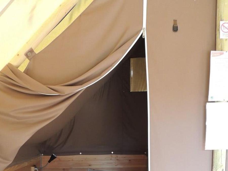 Tente en toile et en bois 4 personnes - Safari, 2 chambres (sans sanitaires) 8