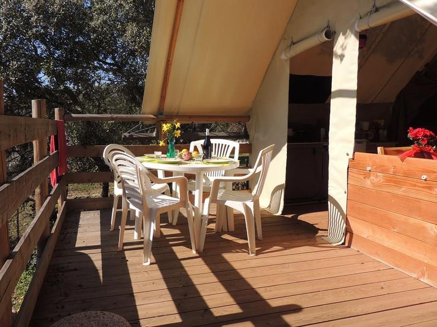 Tente en toile et en bois 4 personnes - Safari, 2 chambres (sans sanitaires) 6