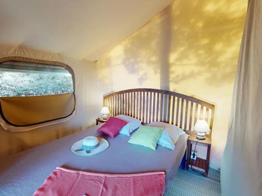 Tente en toile et en bois 4 personnes - Eco Lodge Verdon - 34m² - 2 chambres (sans sanitaires) 4