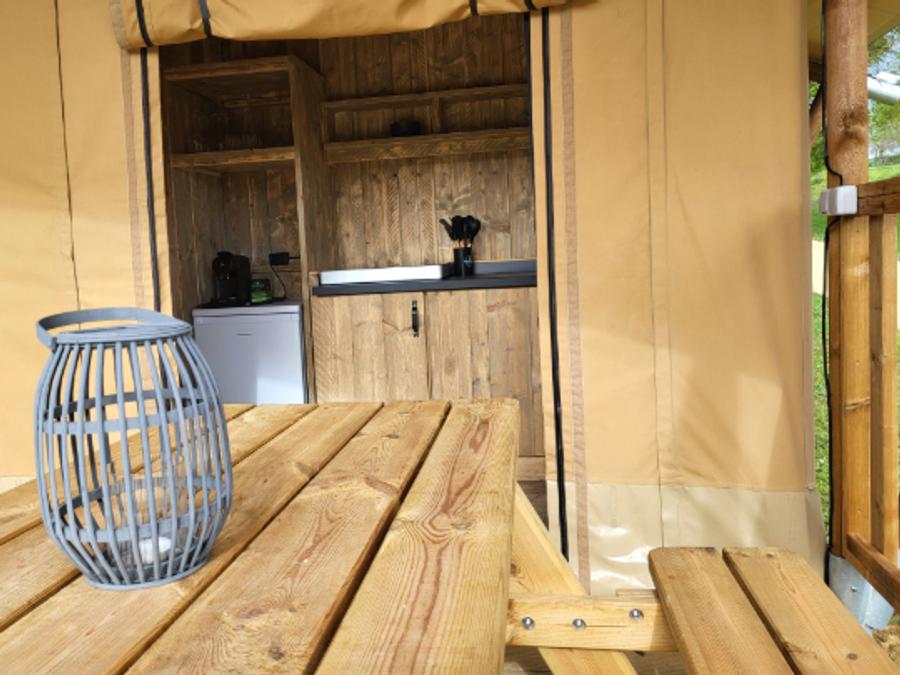 Tente en toile et en bois 4 personnes - Tente safari 4p avec sanitaires 5