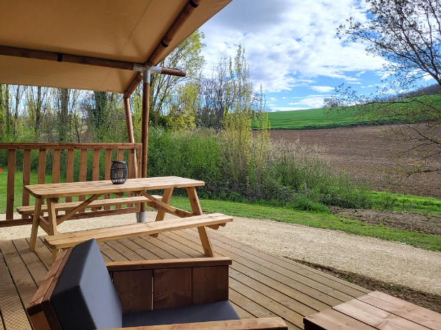 Tente en toile et en bois 4 personnes - Tente safari 4p avec sanitaires 8