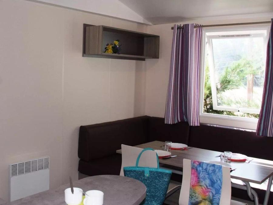 Mobilhome 6 personnes - Colorado Standard 3 Pièces 4/6 Personnes Climatisé + TV 1