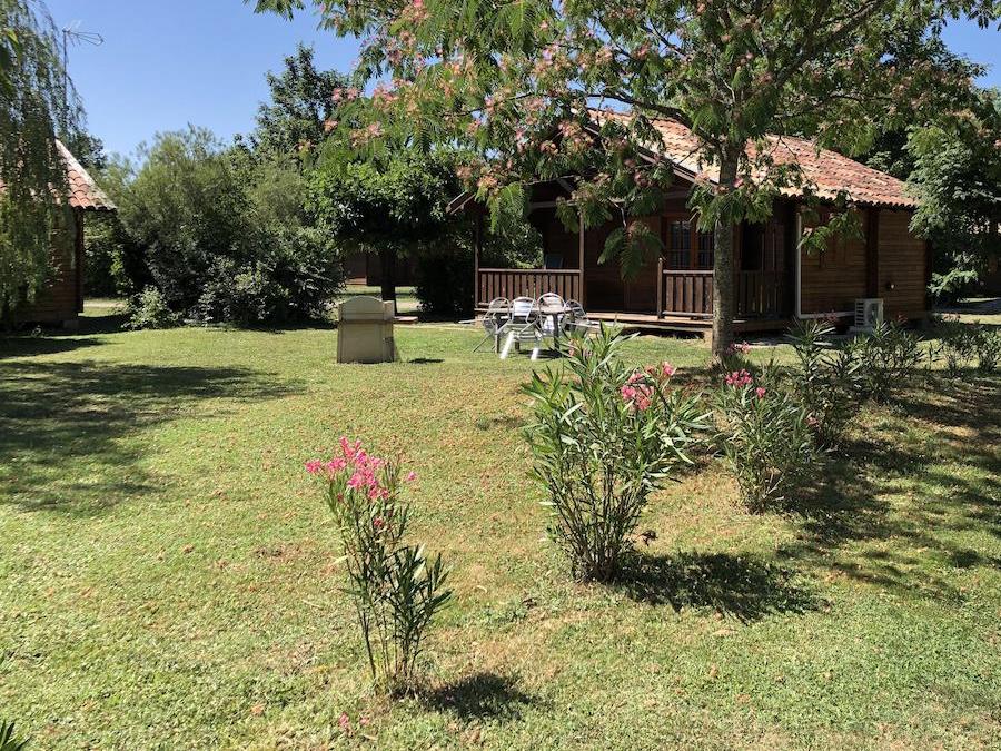 Chalet 4 personnes - 2 chambres climatisé CONFORT - 35m2+terrasse couverte 14m2 0