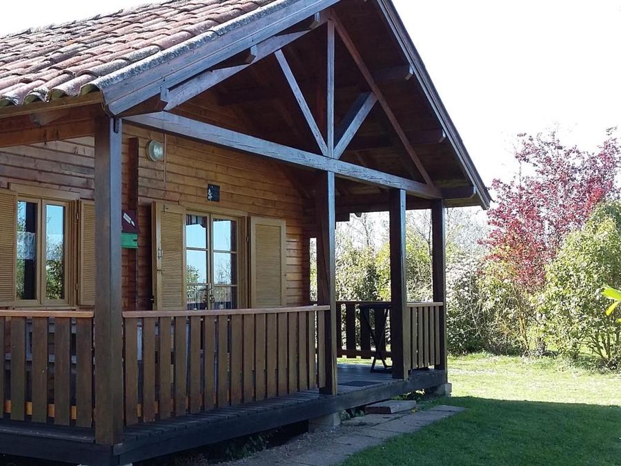 Chalet 4 personnes - 2 chambres climatisé CONFORT - 35m2+terrasse couverte 14m2 1