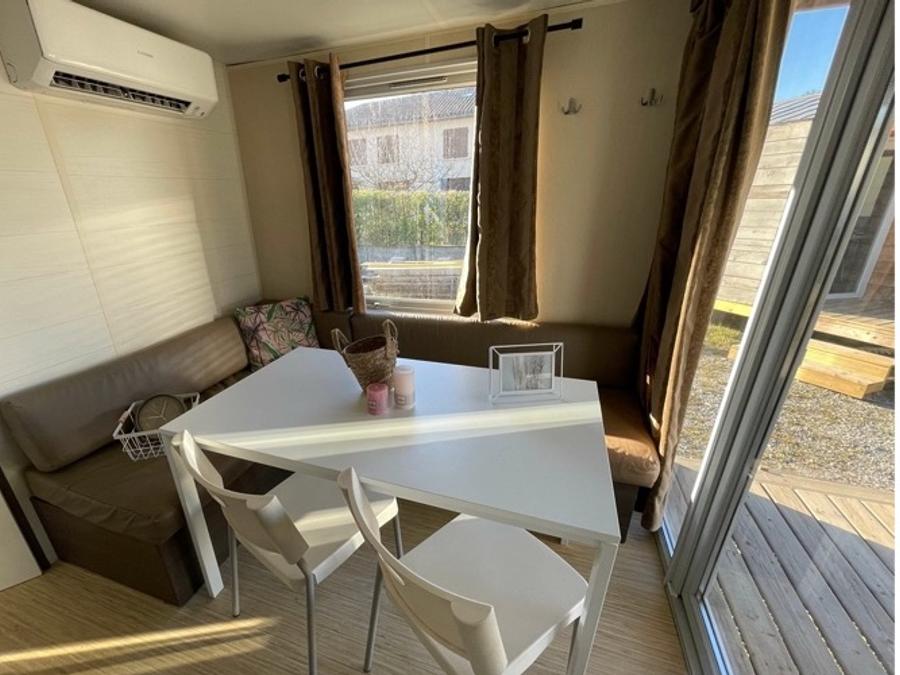 Bungalow 4 personnes - 2 chambres climatisé - 33m2 + terrasse couverte 3