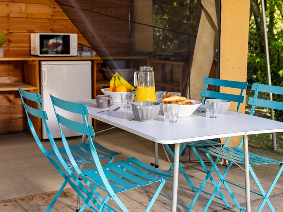 Tente 5 personnes - Ciela Nature Lodge - 2 chambres - Cuisine – Salle de bain 6