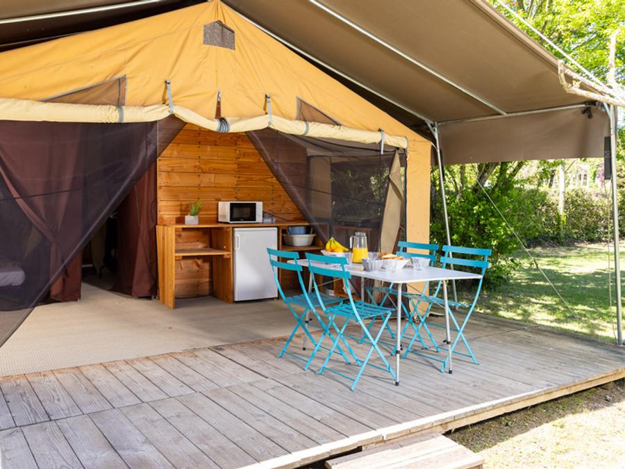 Tente 5 personnes - Ciela Nature Lodge - 2 chambres - Cuisine – Salle de bain 5