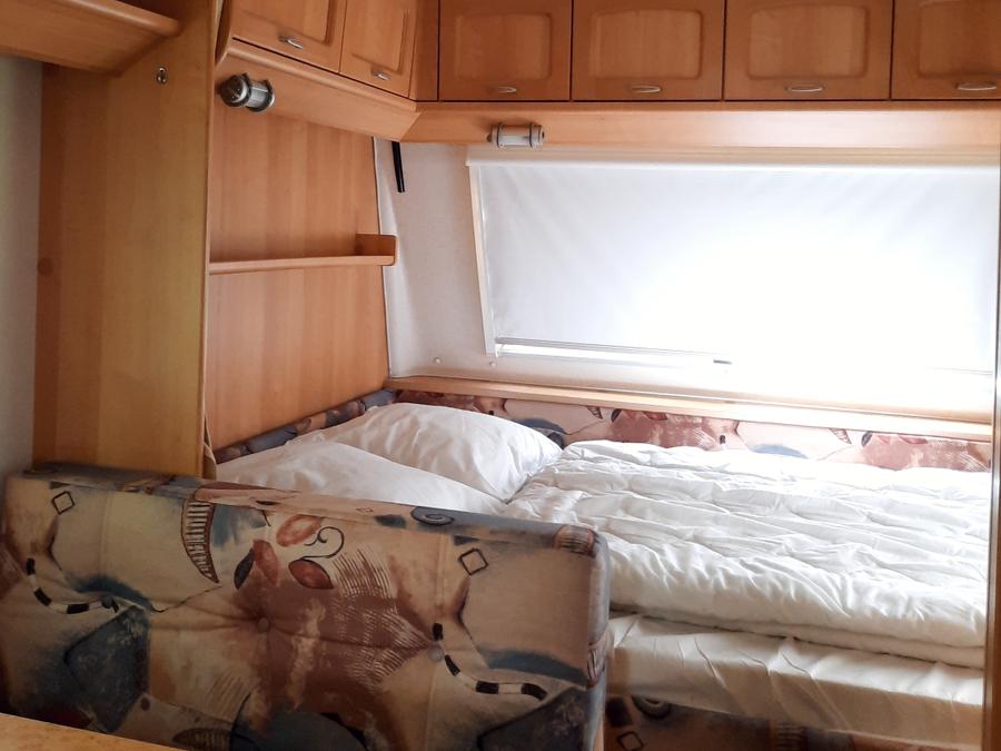 Caravane 2 personnes - (Sans sanitaires) 10