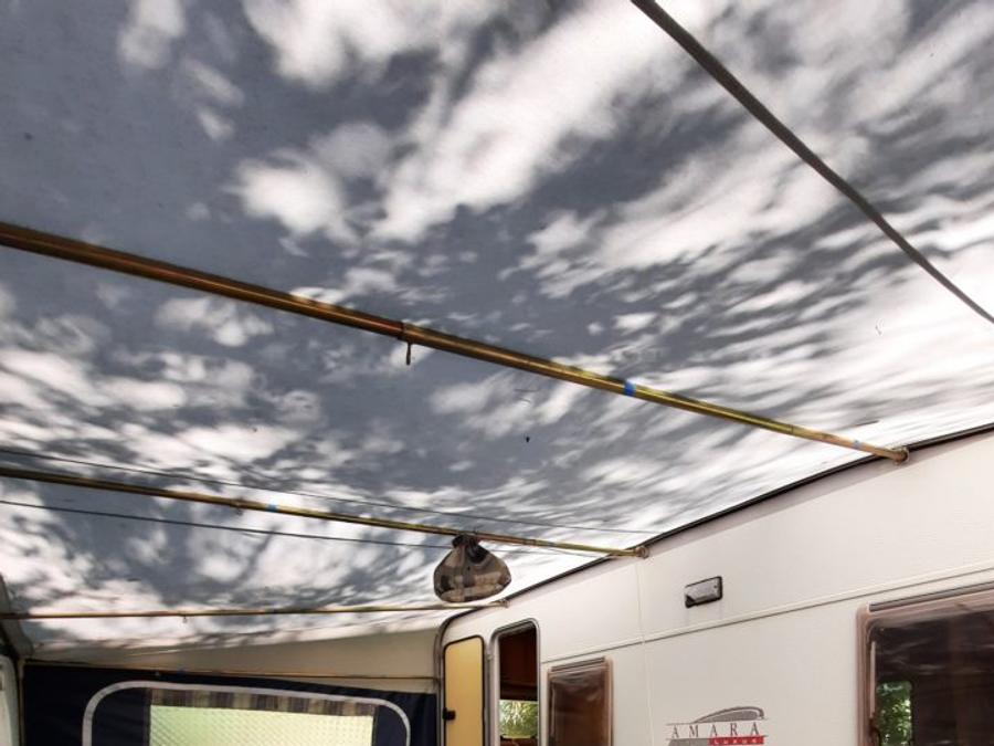 Caravane 2 personnes - (Sans sanitaires) 7