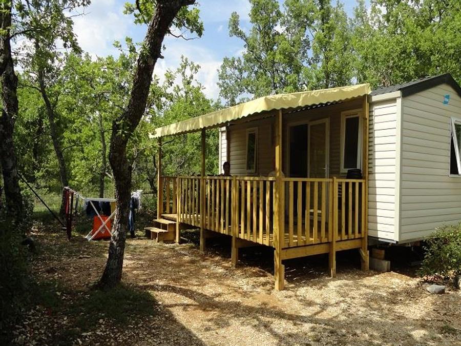 Mobilhome 4 personnes - Confort + 26m² (2 chambres) + terrasse couverte 10m² 0