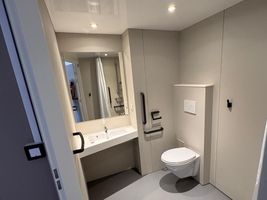 Mobilhome 4 personnes - NEW // Résidence LOUISIANE PMR Confort 2 chambres + terrasse semi-couverte + TV 5