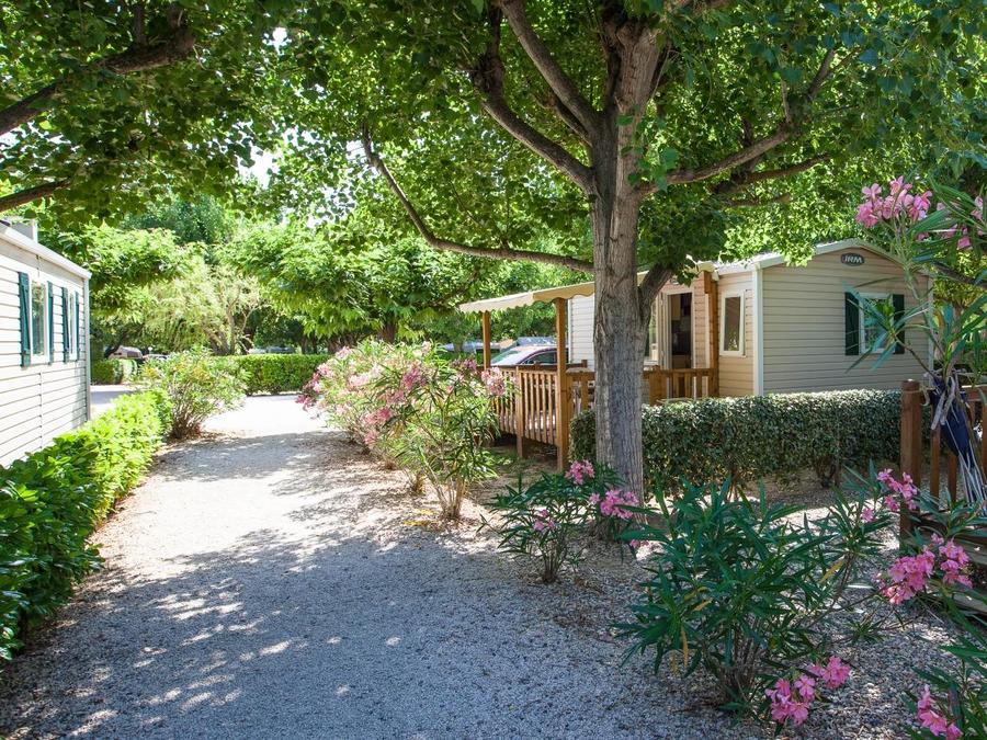 Mobilhome 4 personnes - PARADIS deux chambres 30 m², avec sanitaires 0