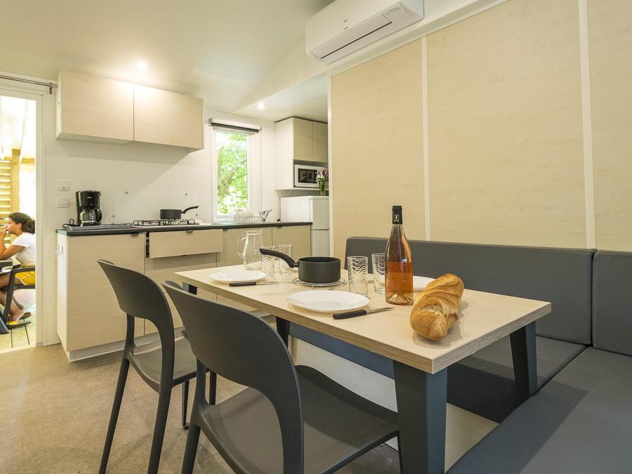 Mobilhome 4 personnes - 2 chambres Super Mercure Confort 30m², emplacement lit bébé 3