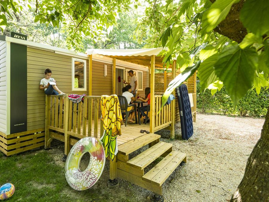 Mobilhome 4 personnes - 2 chambres Super Mercure Confort 30m², emplacement lit bébé 1