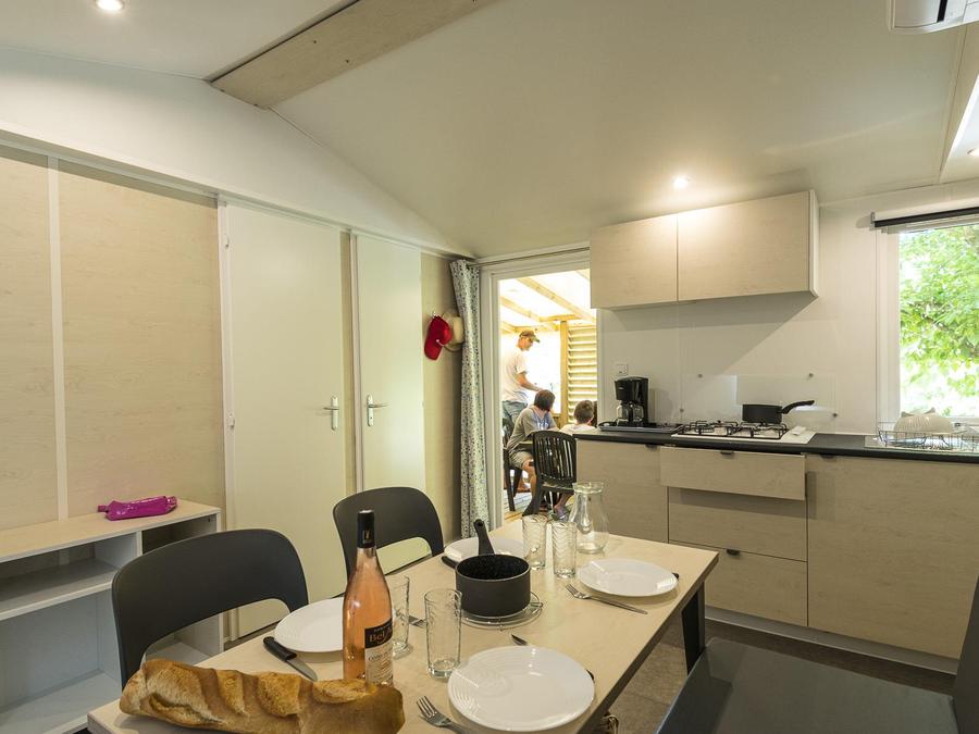Mobilhome 4 personnes - 2 chambres Super Mercure Confort 30m², emplacement lit bébé 4