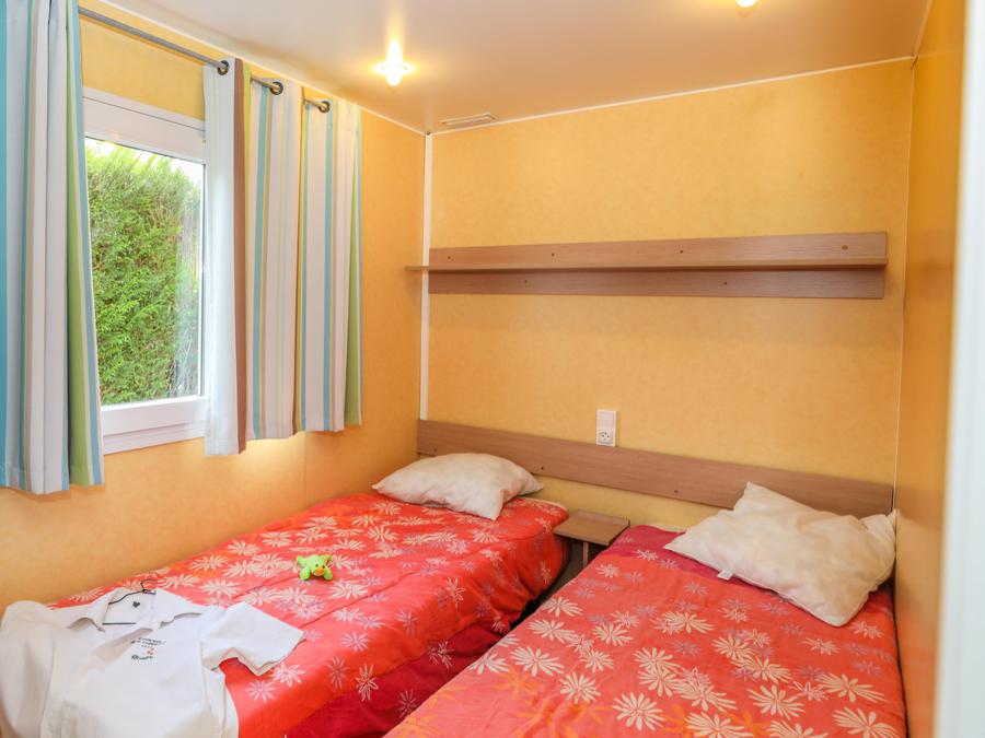Mobilhome 4 personnes - Mobil-home Standard 16m² - 2 chambres, sans sanitaires + terrasse couverte 2