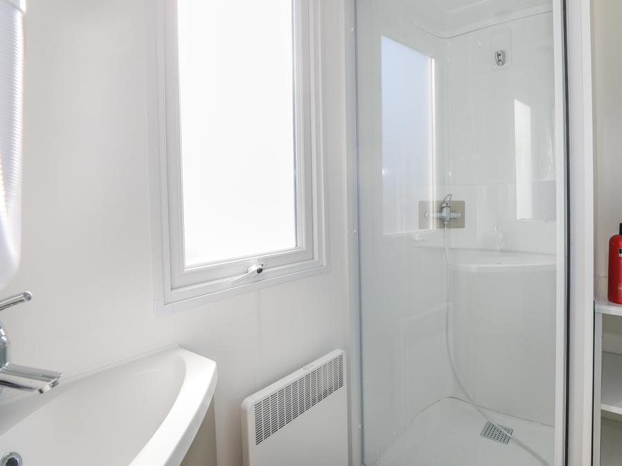 Mobilhome 4 personnes - Mobil-home Loggia Confort 30m² - 2 chambres + TV + terrasse 4