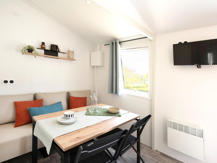 Mobilhome 2 personnes - NEW 2023// Mobil-Home Premium 20m² (1 chambre) + TV + Terrasse couverte + LV 11