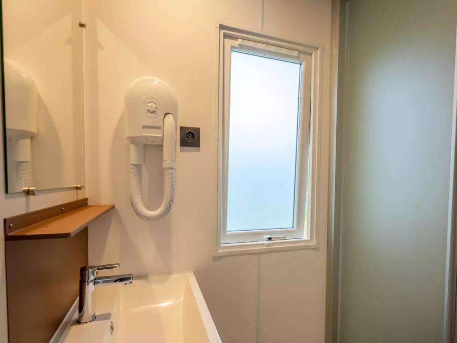 Mobilhome 5 personnes - Loggia Bay 3 Pièces 4/5 Personnes (4 adultes + 1 enfant -12 ans) Climatisé + TV 7