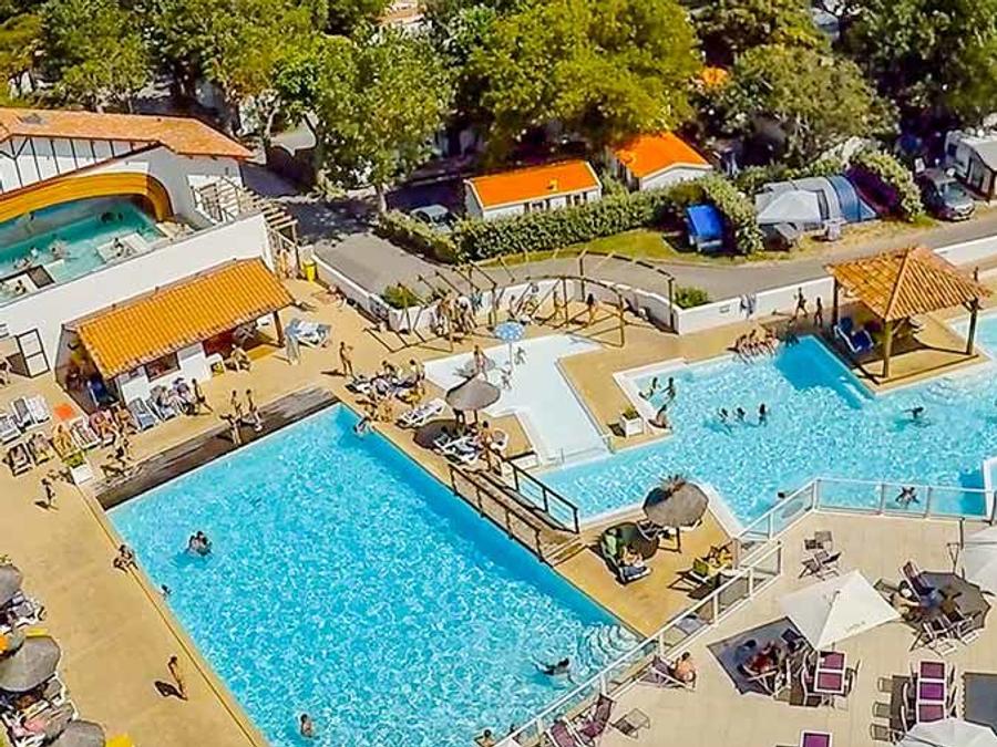 Camping Yelloh! Village Domaine Berrua 4*