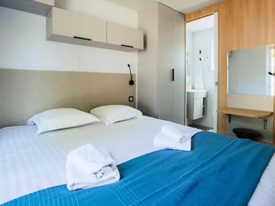 Mobilhome 10 personnes - Cottage Ibardin 6 Pièces 10 Personnes Climatisé + TV 5