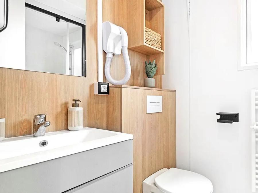 Mobilhome 10 personnes - Cottage Ibardin 6 Pièces 10 Personnes Climatisé + TV 9