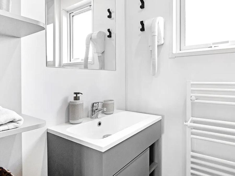 Mobilhome 8 personnes - Cottage Ibardin 5 Pièces 8 Personnes Climatisé + TV 6