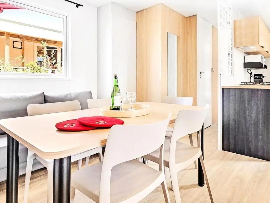 Mobilhome 6 personnes - Cottage Ilbarritz 4 Pièces 6 Personnes Climatisé + TV 2sdb 2