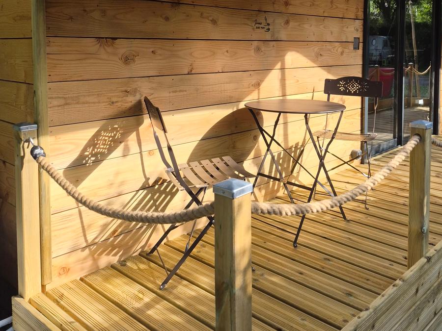 Tente en toile et en bois 3 personnes - Cabane bois Glamping sous toile saharienne 1