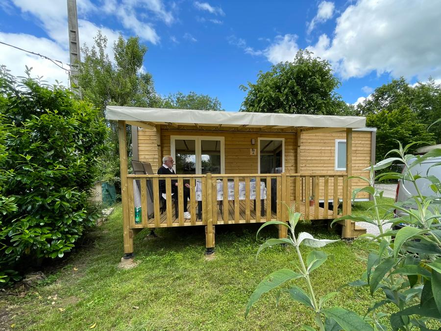 Mobilhome 4 personnes - Mobil-home Bois Confort 29m² - 2 chambres - Terrasse couverte - TV 1