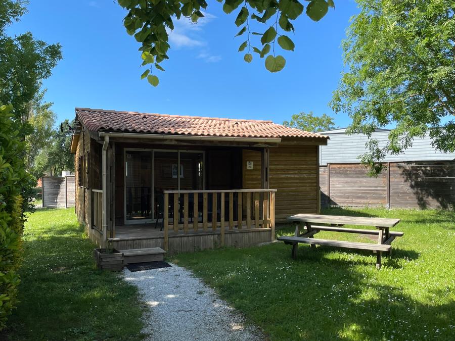 Mobilhome 6 personnes - Chalet Bois Premium 31m² - 2 chambres - Terrasse couverte - TV - LV - Climatisation 2