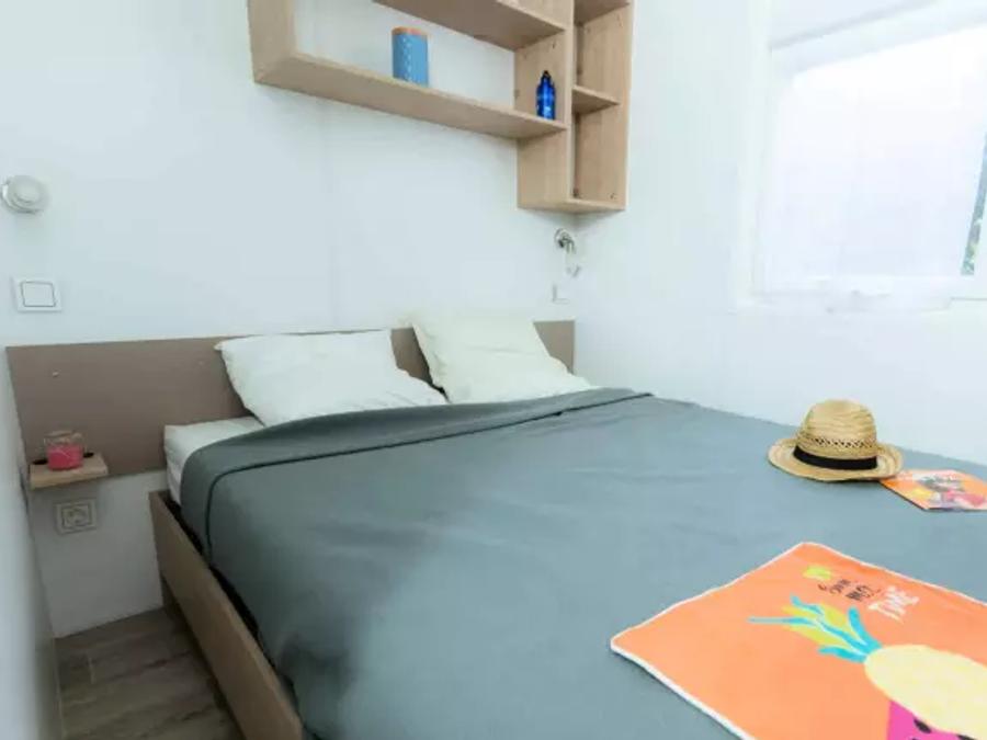 Mobilhome 5 personnes - Mobil-Home Confort 3 Pièces 5 Personnes + TV 4