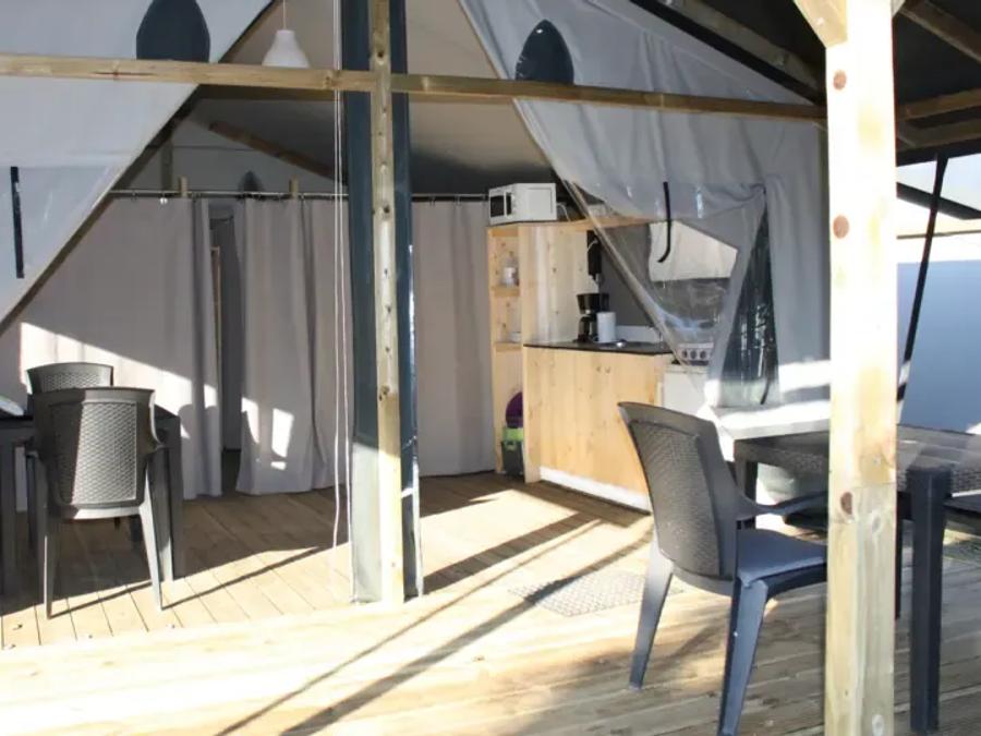 Tente en toile et en bois 6 personnes - Type Lodgetent LG+ 2