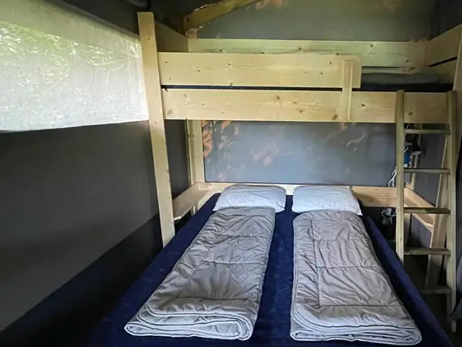Tente en toile et en bois 6 personnes - Type Lodgetent LG+ 4