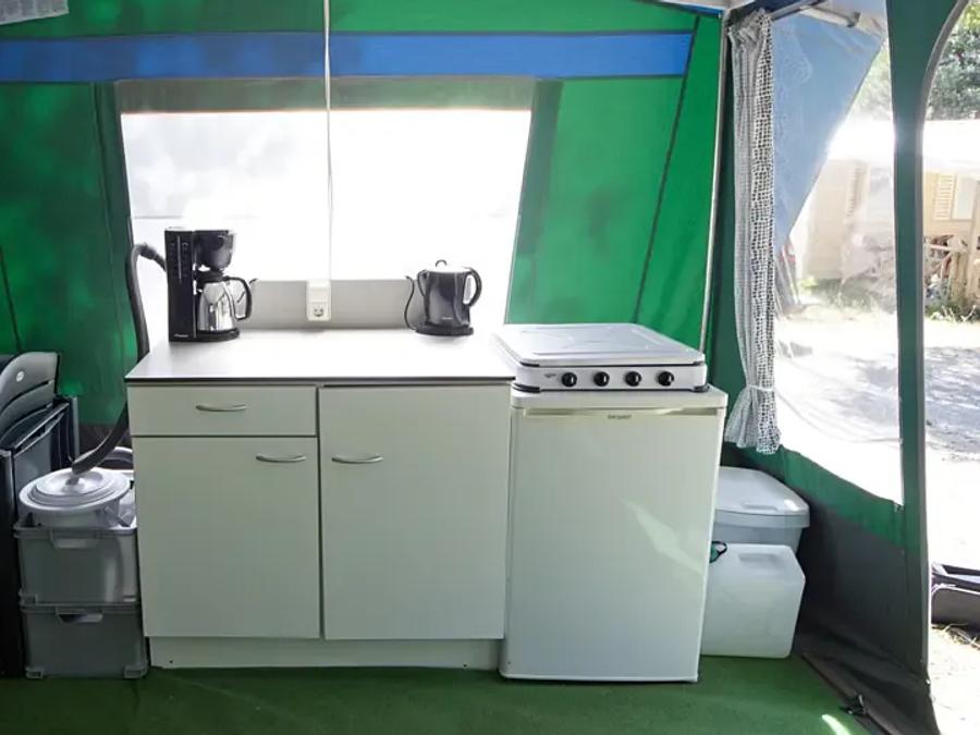 Bungalow toilé 6 personnes - Type BT 2