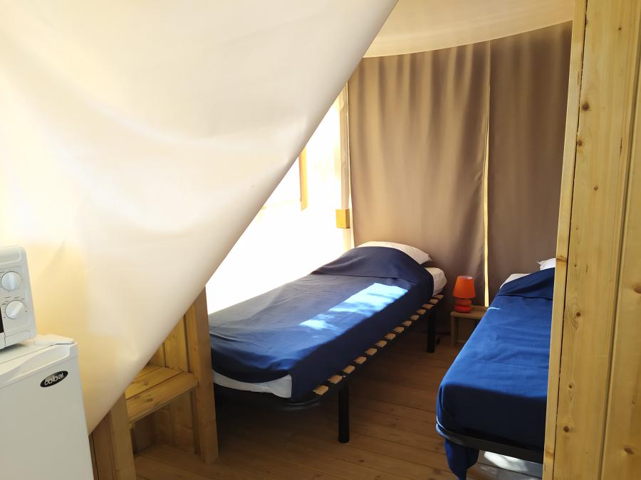 Tente en toile et en bois 4 personnes - Ecolodge (sans sanitaires) 4