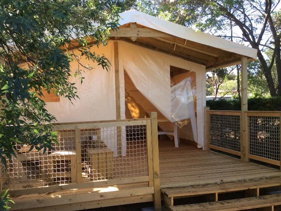 Tente en toile et en bois 4 personnes - Ecolodge (sans sanitaires) 0