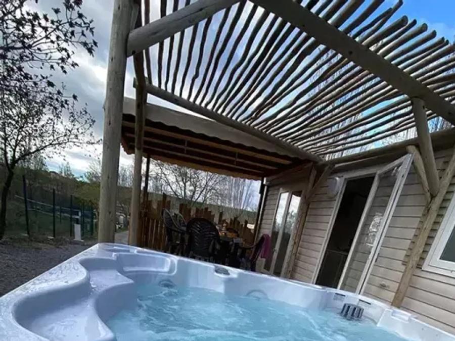 Mobilhome 6 personnes - Cordélia 57 avec Jacuzzi 4