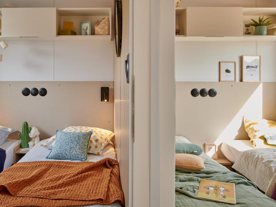 Mobilhome 6 personnes - TAOS Luxe 40m2 terrasse 35m2+ jacuzzi privatif - 6 pers 3 chambres 2 salles de bain - clim 5